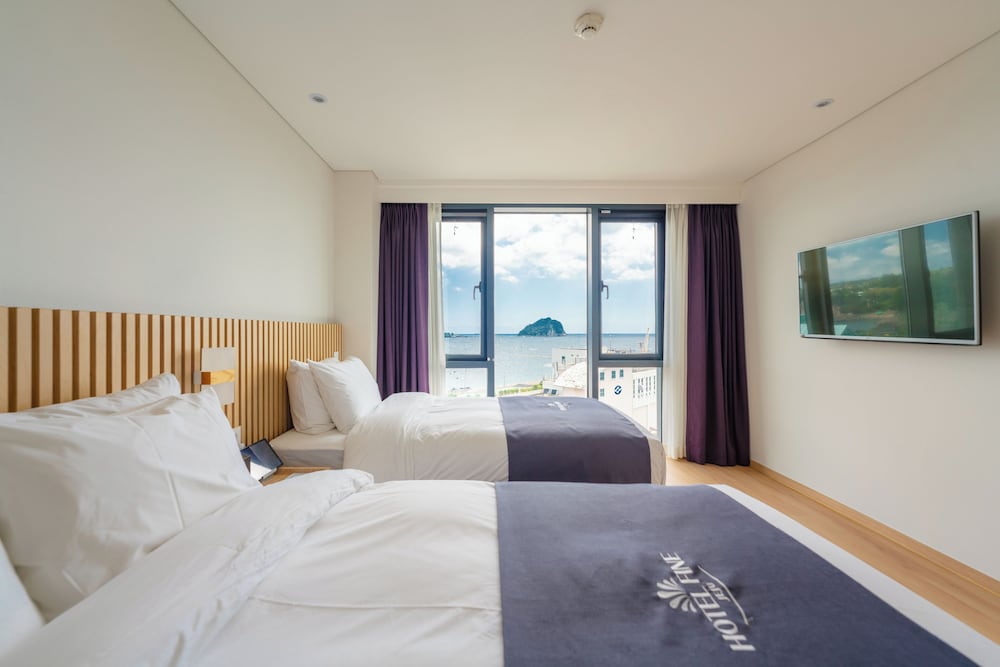 Фото Hotel Fine Jeju