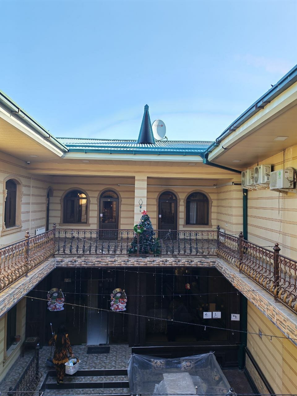 Фото Shahram Plus