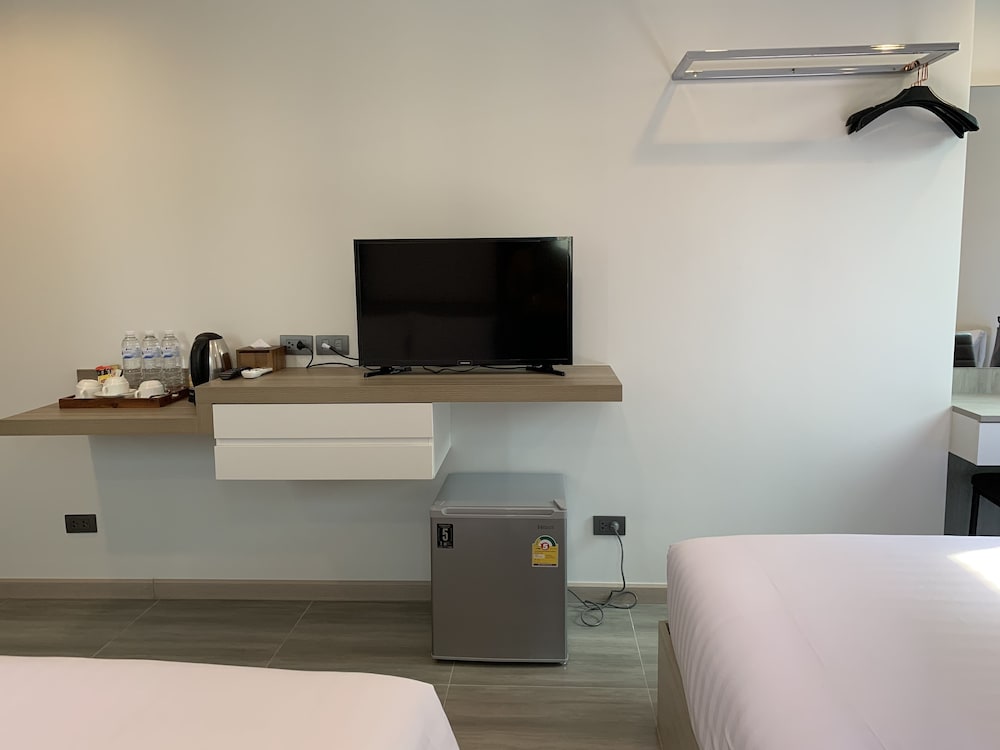 Фото Thana Wisut Hotel