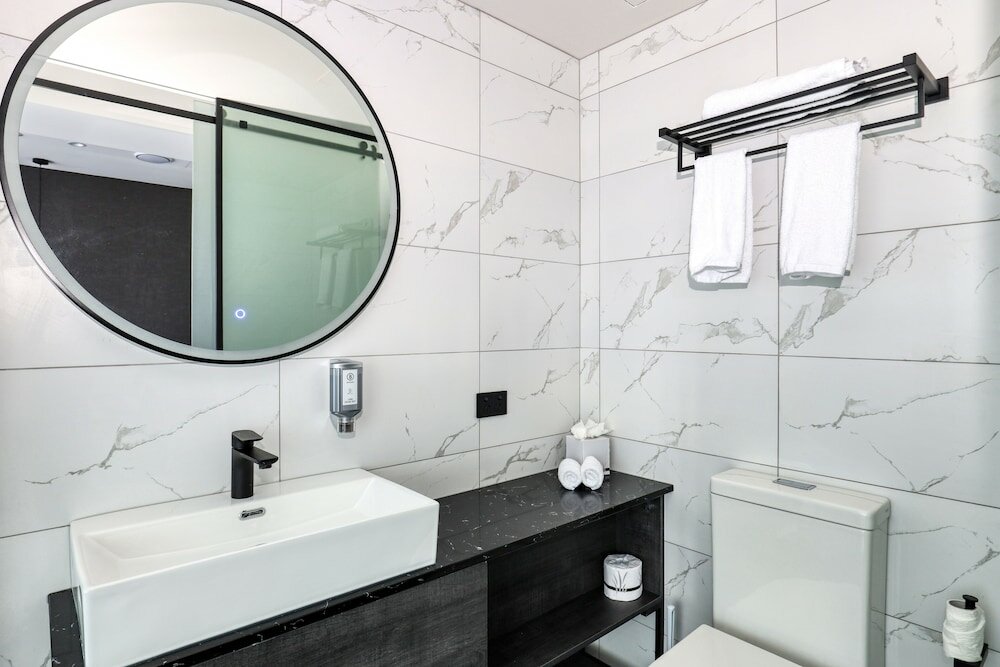 Фото Microtel by Wyndham Wellington