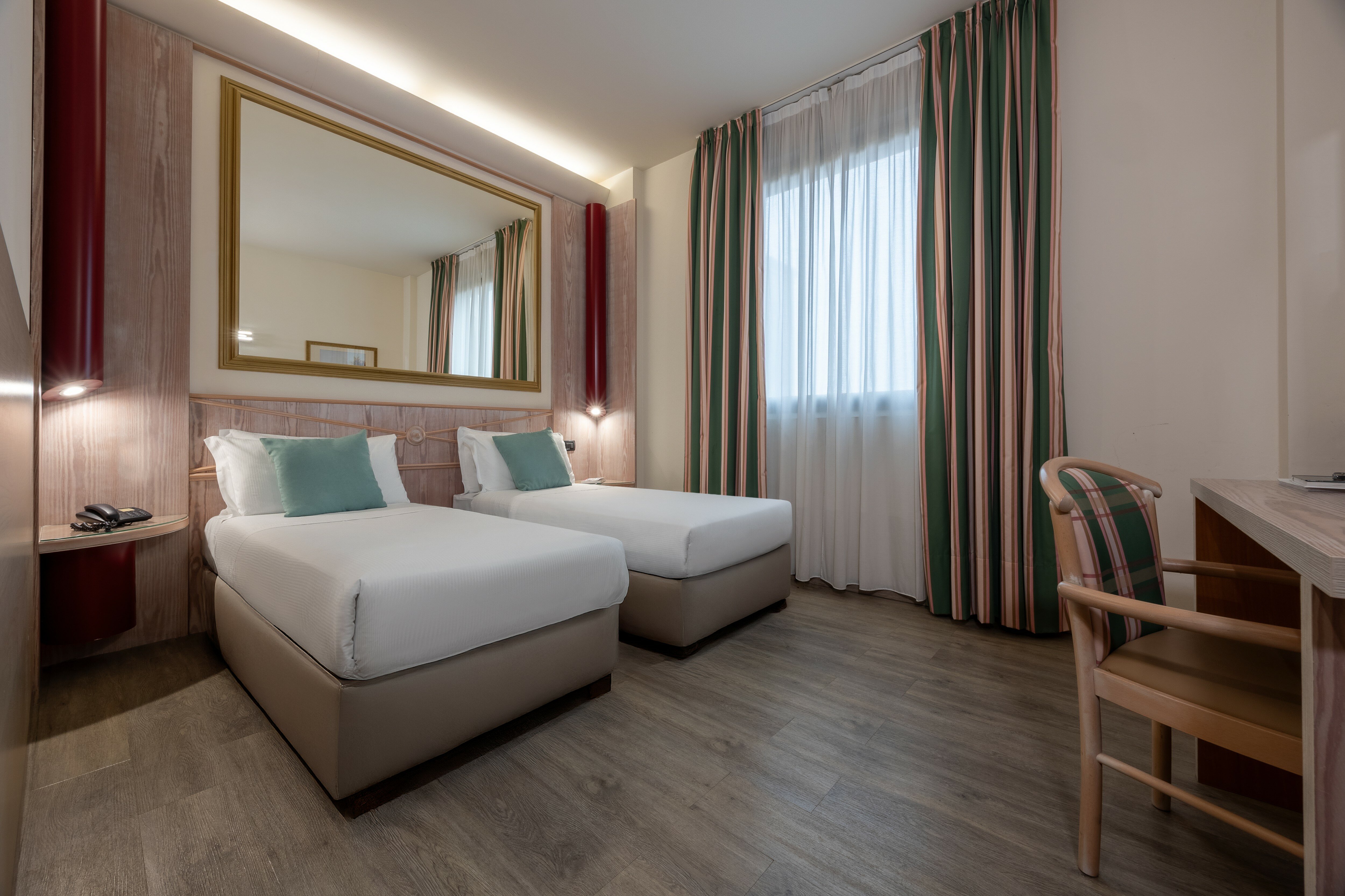 Фото IH Hotels Milano St John Sesto San Giovanni