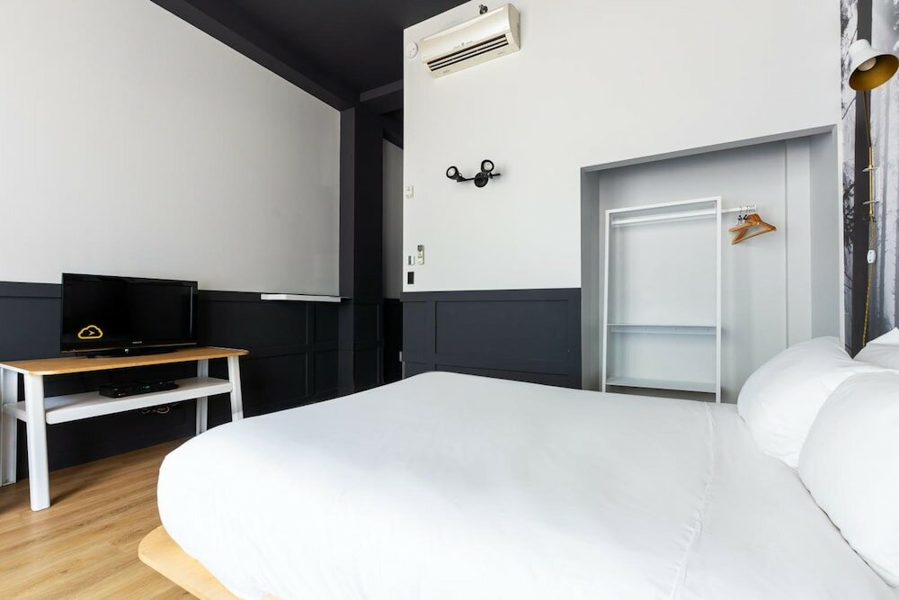 Фото Hôtel du Jardin - by Les Lofts Vieux-Quebec