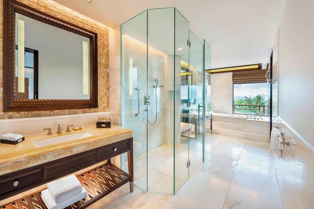 Фото The St. Regis Sanya Yalong Bay Resort