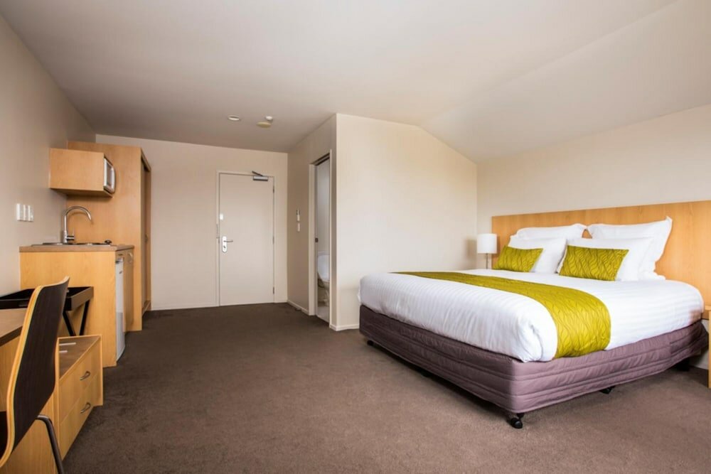 Фото Greenlane Suites