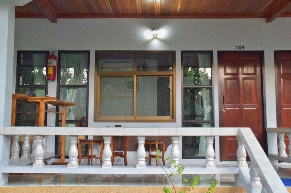 Фото Pen's Bungalow