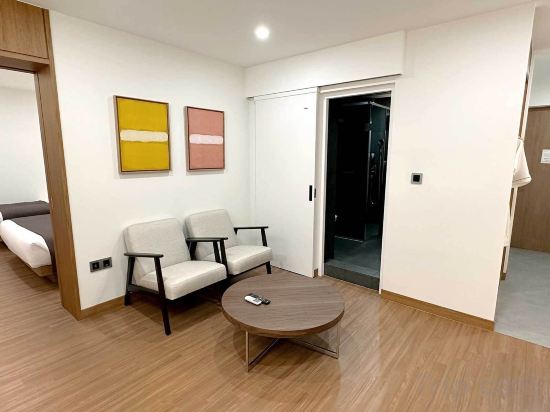 Фото Commodore Hotel Pohang