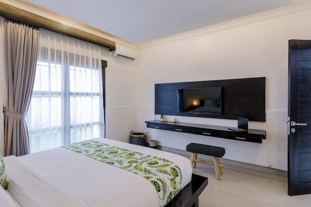 Фото Chandi Hotel