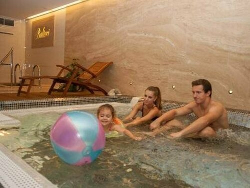 Гостиница Hotel Baltaci Atrium в Злинском крае