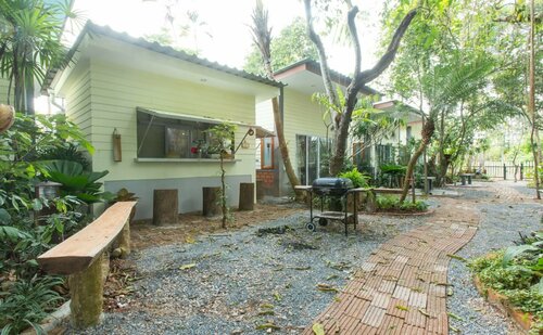 Гостиница P's Cottage в Транге