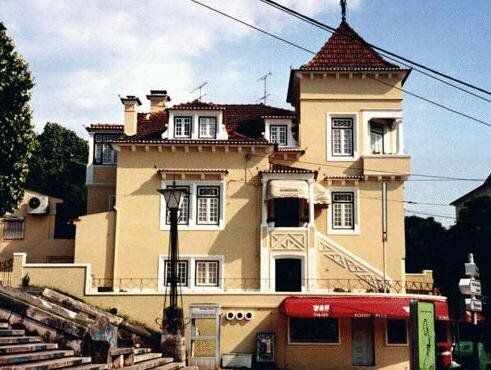 Гостиница Hotel Residencial Alentejana в Коимбре