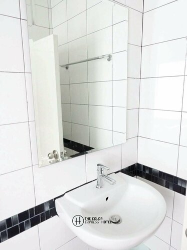 Гостиница The Color Express Hotel в Накхонситхаммарате