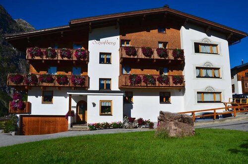 Гостиница Pension Schafberg в Форарльберге