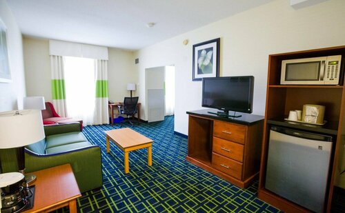 Гостиница Fairfield Inn by Marriott Toronto Oakville в Оквилле