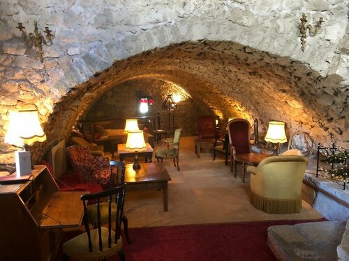 Гостиница Château de Trigance в Кастеллане
