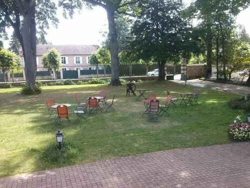 Гостиница Domaine Du Verbois в Плезире