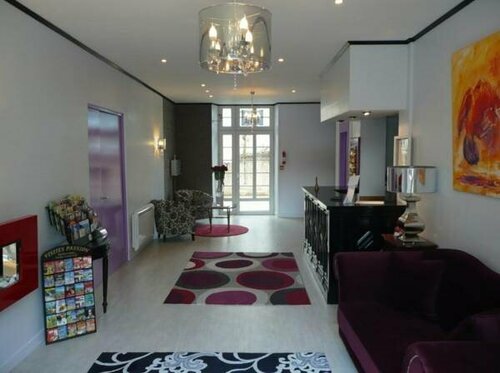 Гостиница The Originals Boutique, Villa Montpensier в По