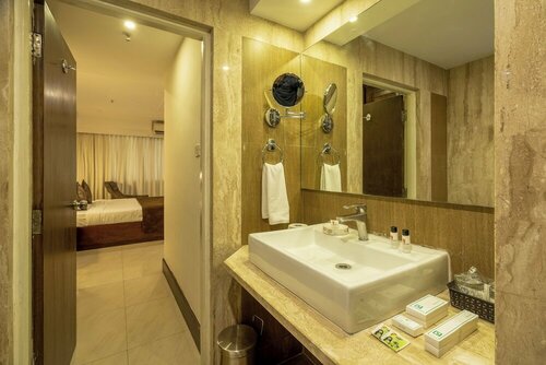 Гостиница Hotel Ivory Tower в Бангалоре