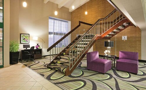 Гостиница La Quinta Inn by Wyndham Oshkosh в Ошкоше