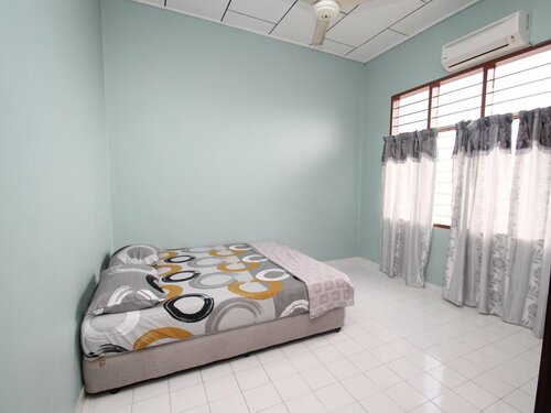 Гостиница Lesa Homestay Panji Alam в Куала-Тренгану
