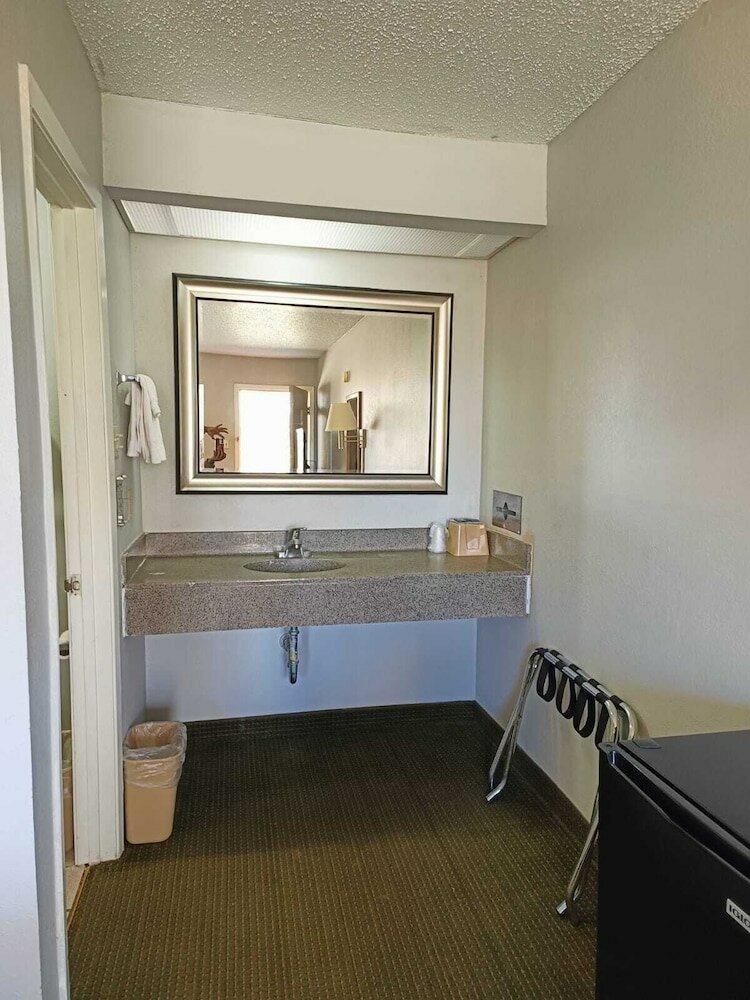 Фото Executive Inn Kilgore