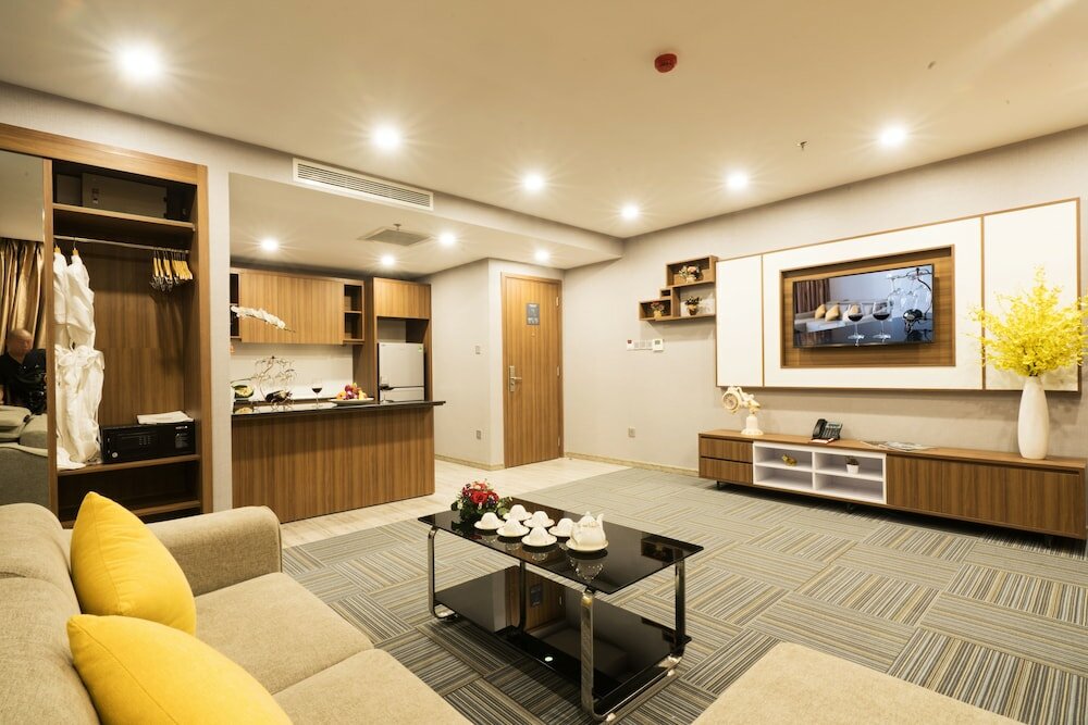 Фото LeMore Hotel