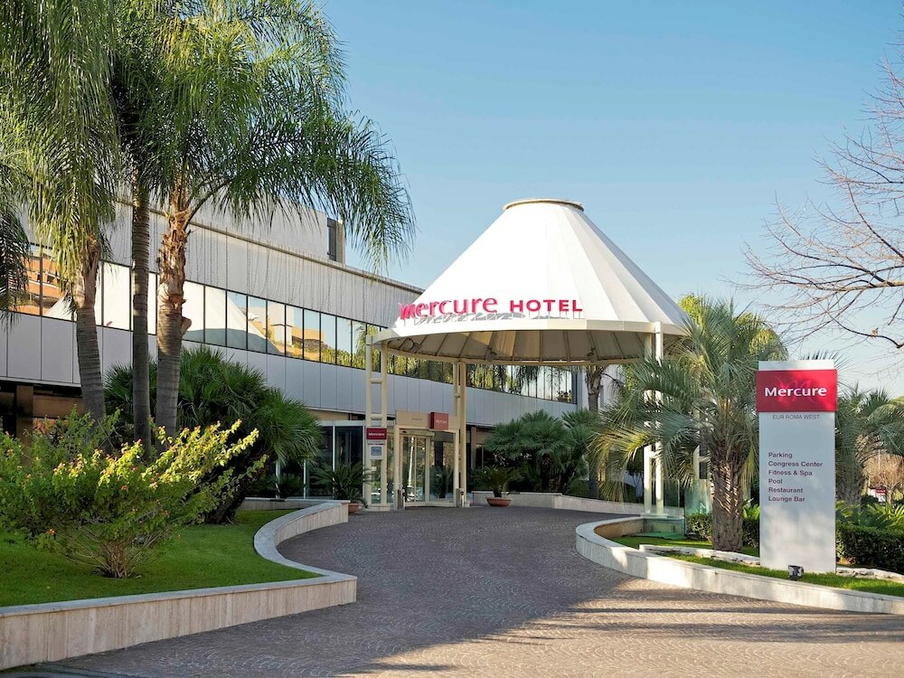 Фото Mercure Roma West