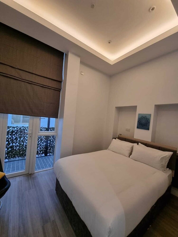 Фото Hyde Park Suites