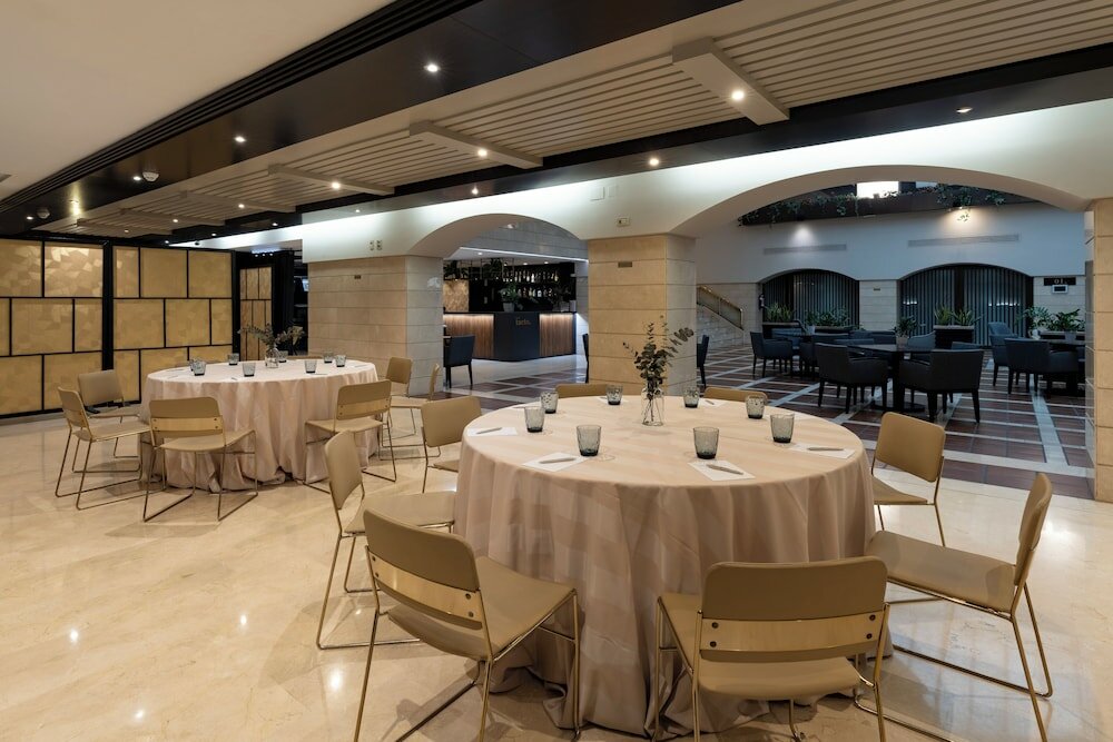 Фото Intelier Rosa