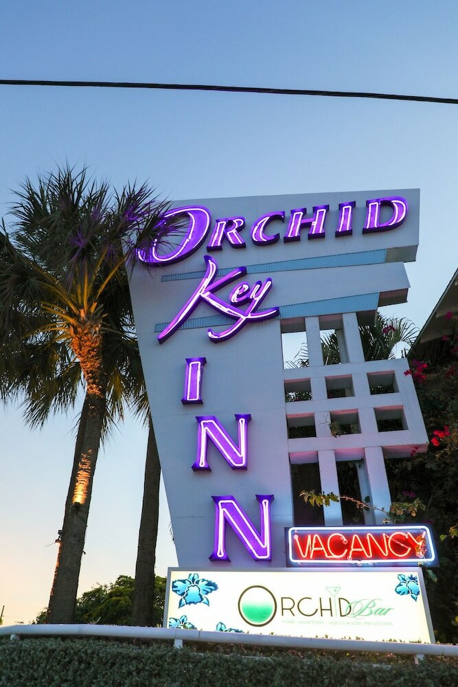 Фото Orchid Key Inn - Adults Only