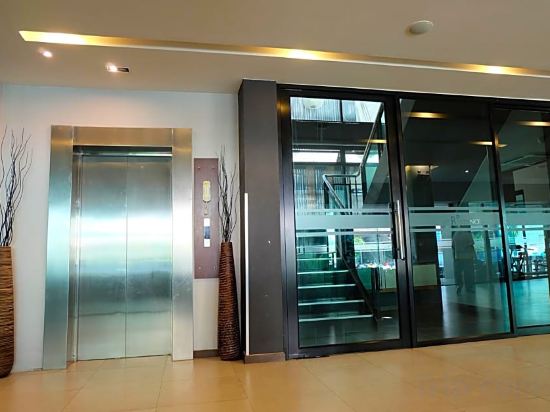 Фото Inn Residence Serviced Suites