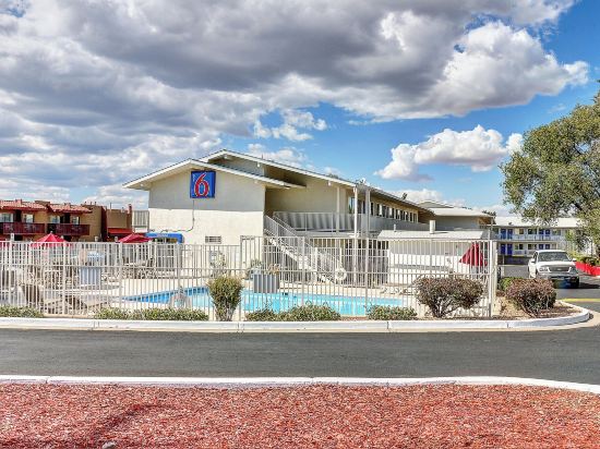 Фото Motel 6 Santa Fe