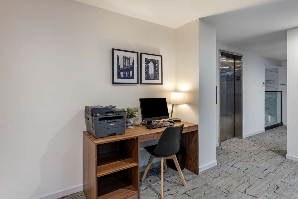 Фото Best Western Plus Soho Hotel
