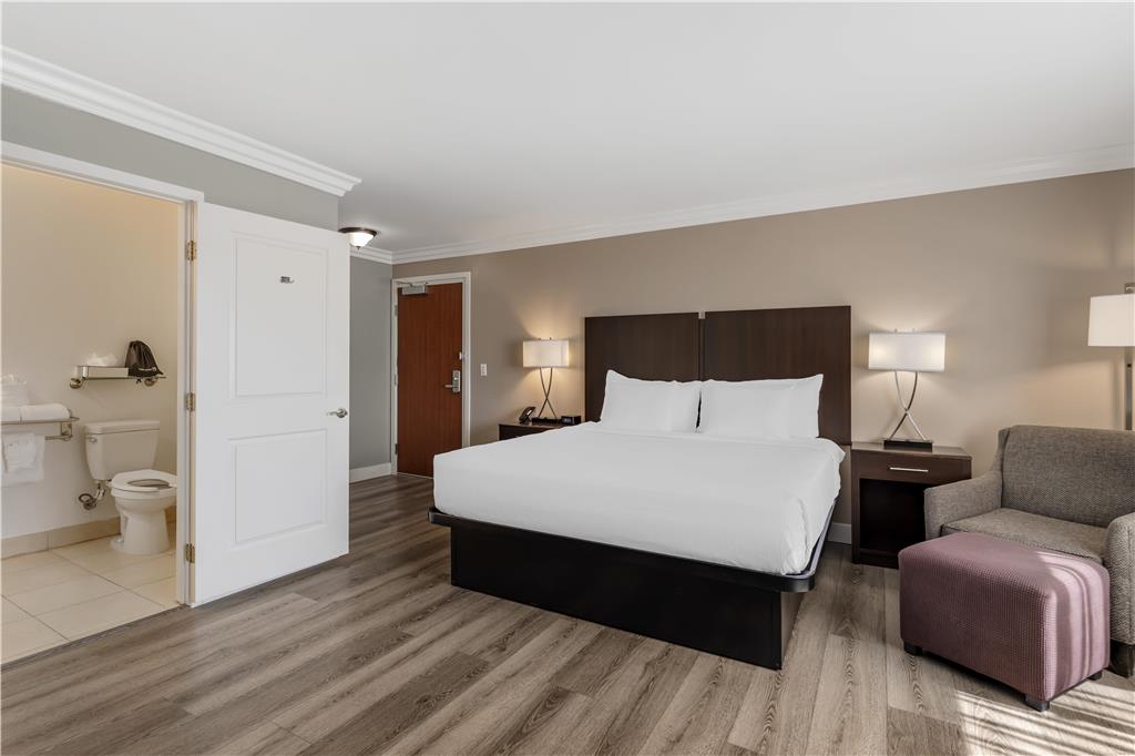 Фото Best Western Plus La Mid Town Hotel
