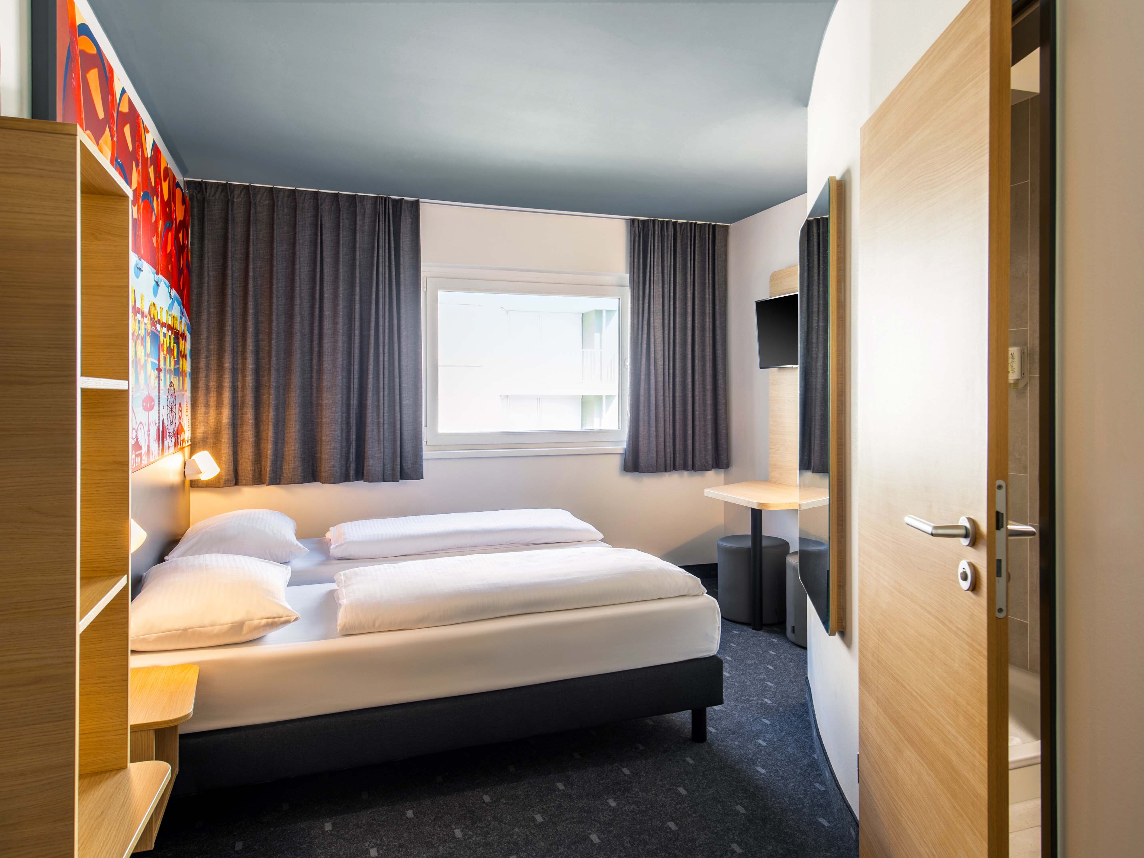 Фото B&b Hotel München City-West