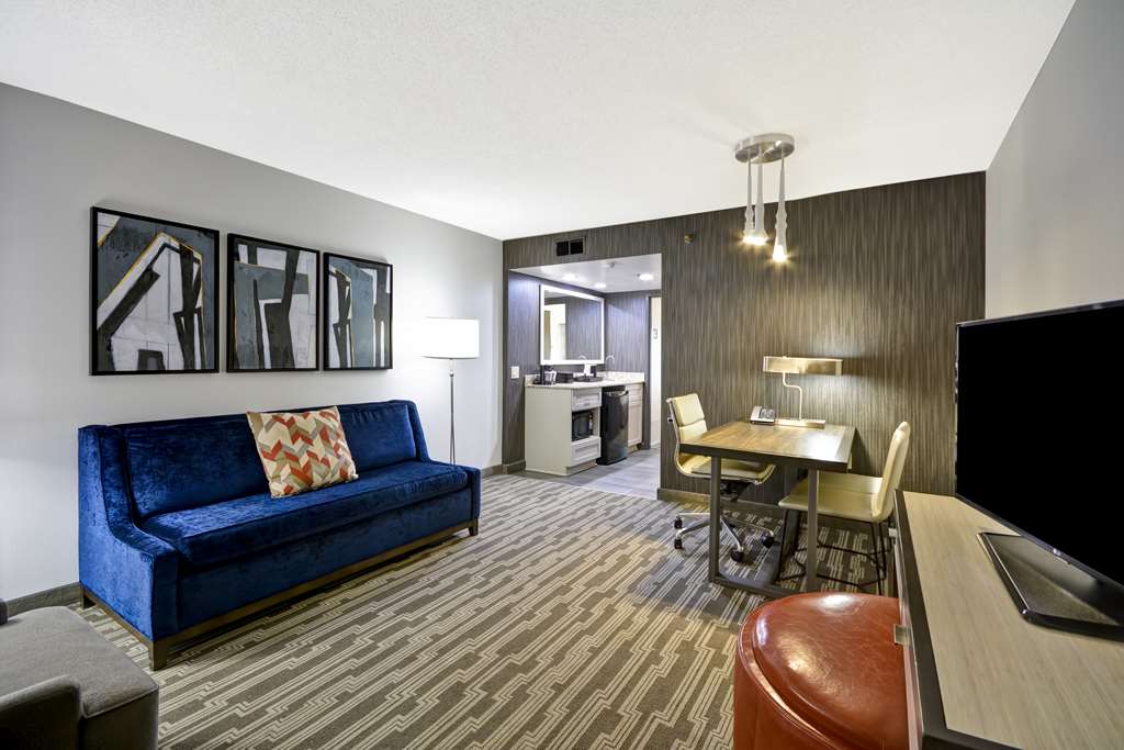 Фото Embassy Suites Hotel Charlotte