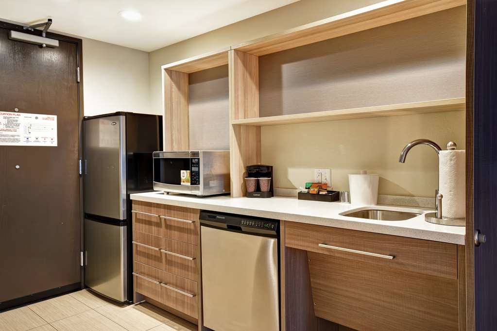 Фото Home2 Suites by Hilton Victorville