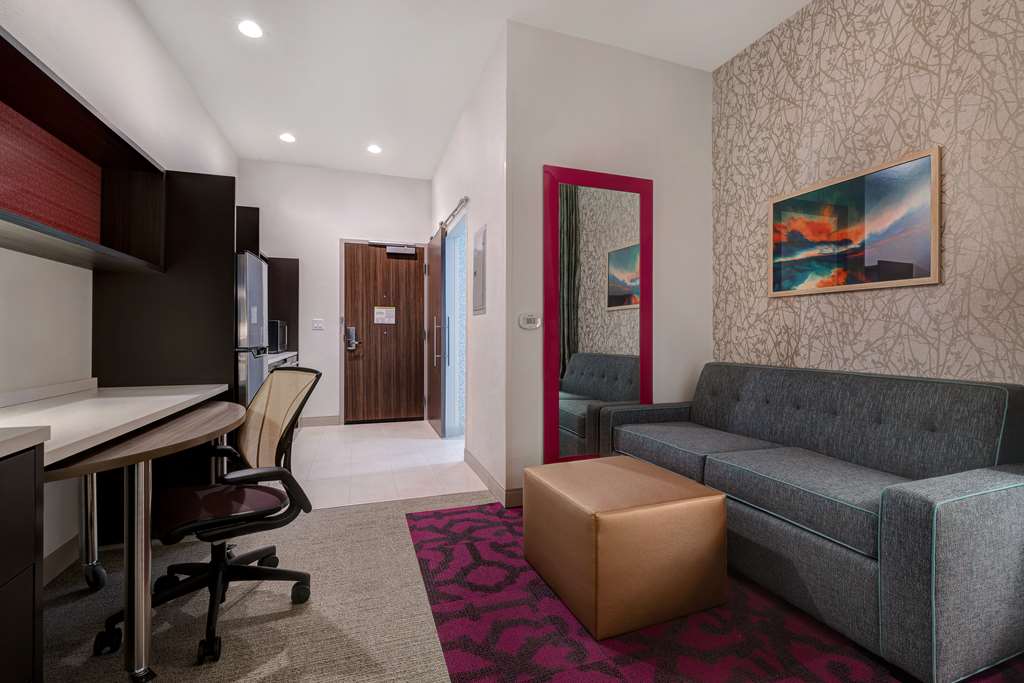 Фото Home2 Suites by Hilton Redding