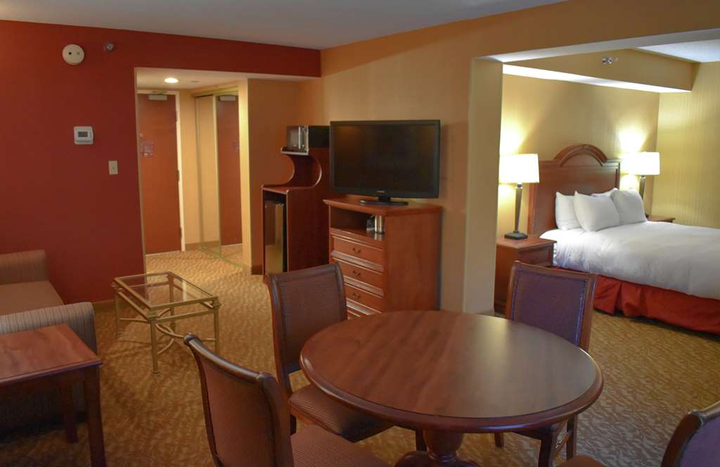 Фото DoubleTree by Hilton Asheville Biltmore