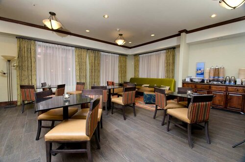 Гостиница Hampton Inn & Suites Gallup в Гэллапе