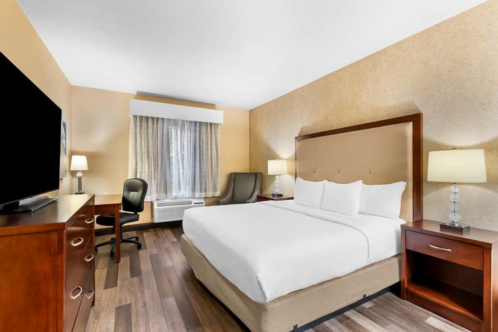 Фото Best Western Plus Abbey Inn