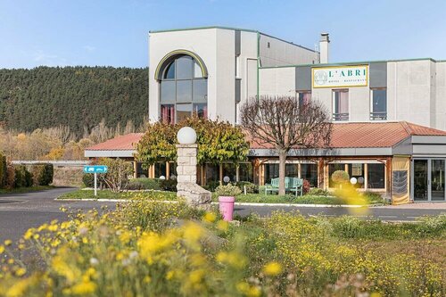 Гостиница Hotel L'Abri в Иссенжо
