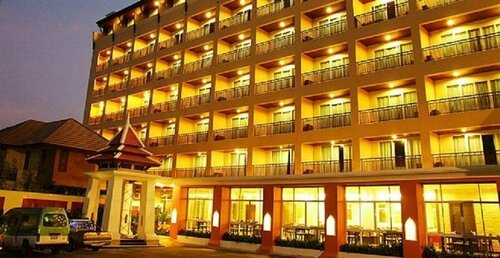 Гостиница Chateau EN Ville Pattaya в Паттайе