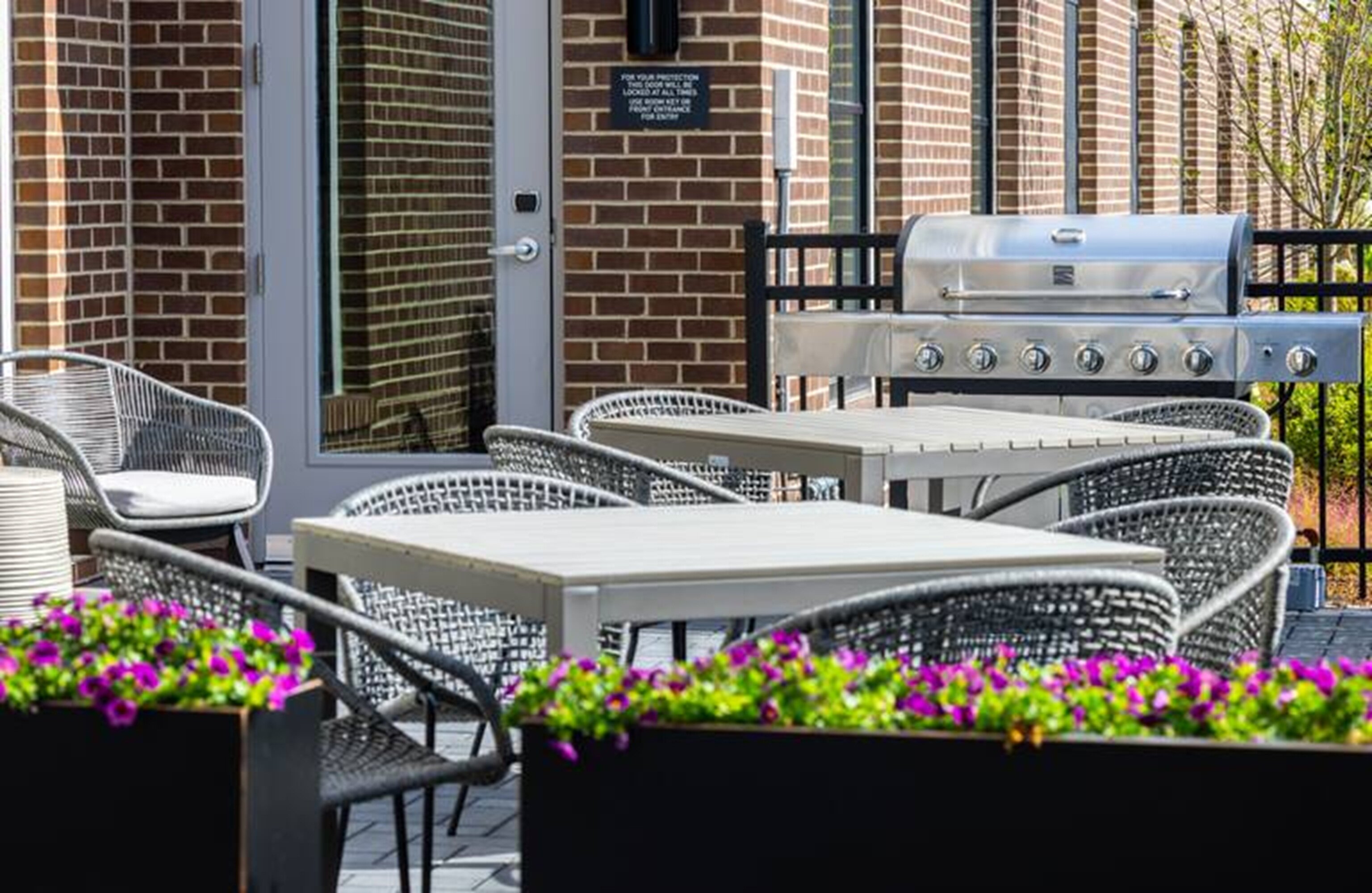 Фото Kittery Inn and Suites