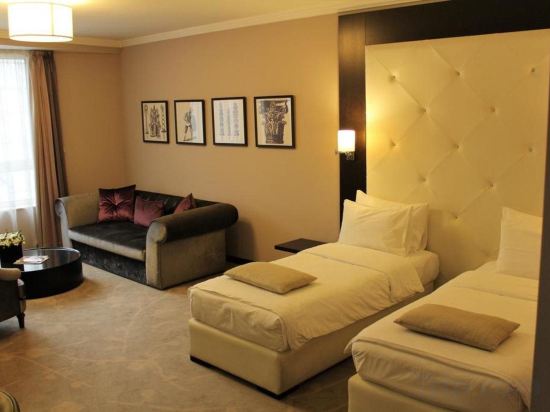 Фото Constantine the Great