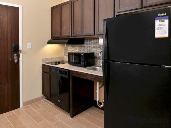 Фото Mainstay Suites Meridian