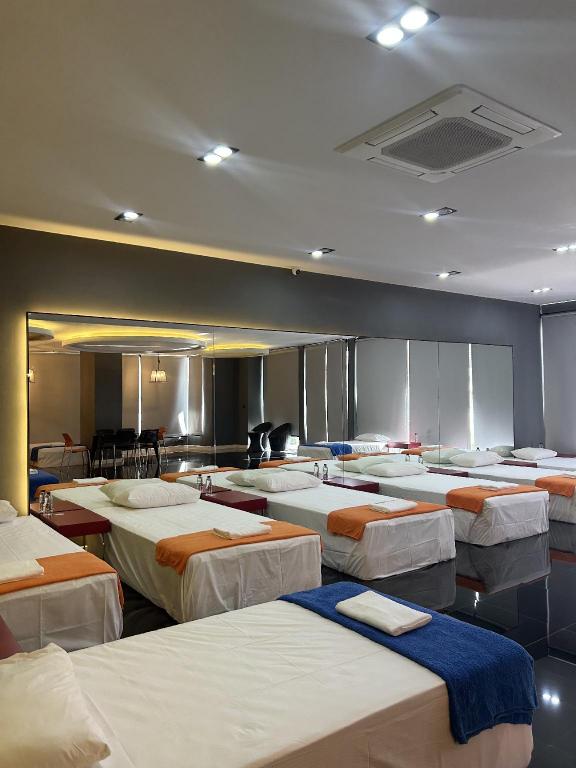 Фото Bright Apartment Hat Yai