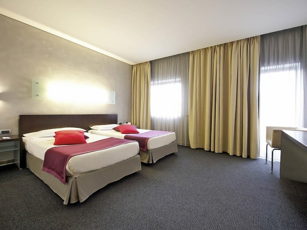 Фото Mercure Palermo Centro