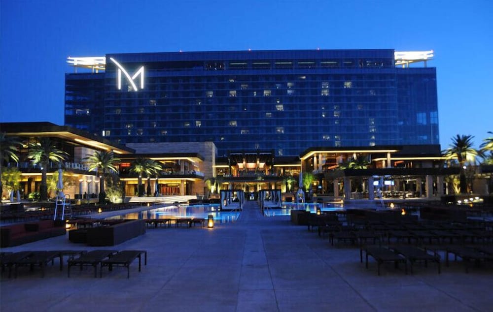 Фото M Resort SPA Casino