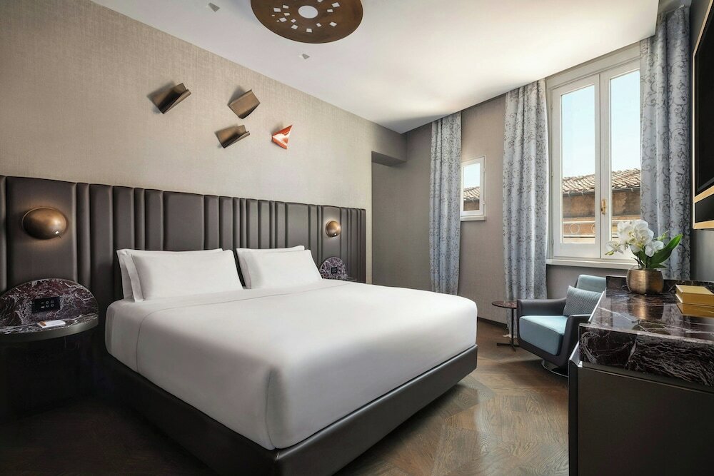 Фото The Pantheon Iconic Rome Hotel, Autograph Collection