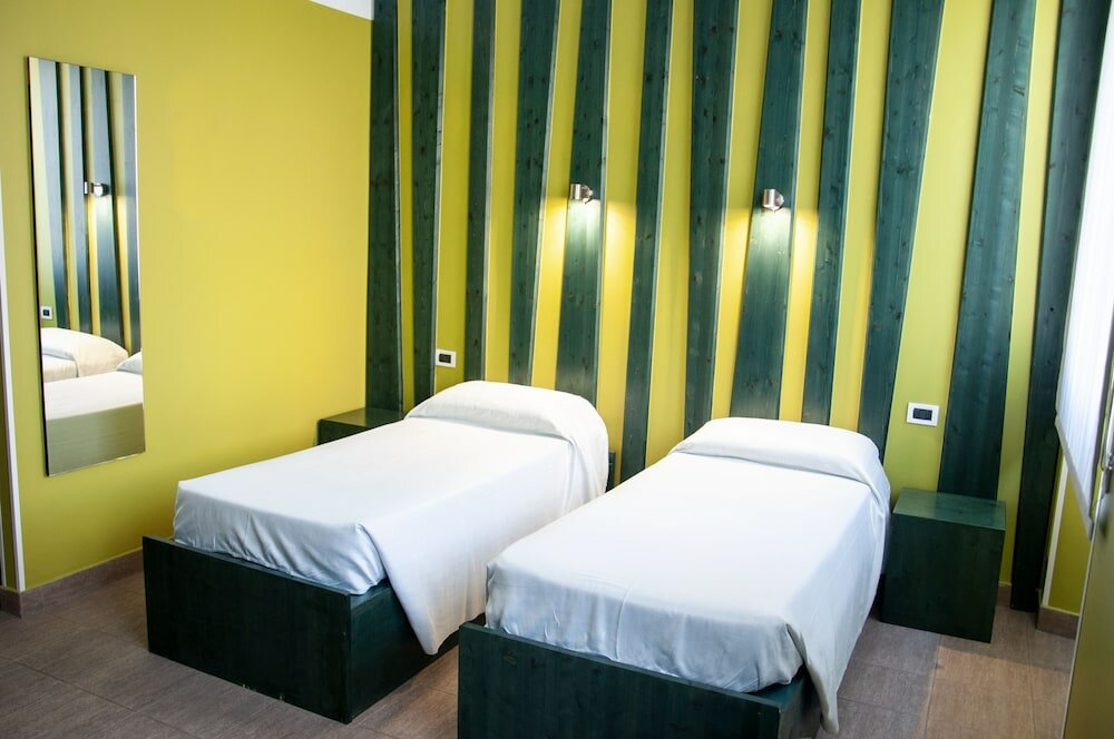 Фото Roma Scout Center - Hostel